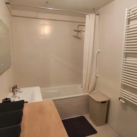 Vue Parlement Europeen - Grande Terrasse Au Calme - Tram A 2 Min - Parking شقة