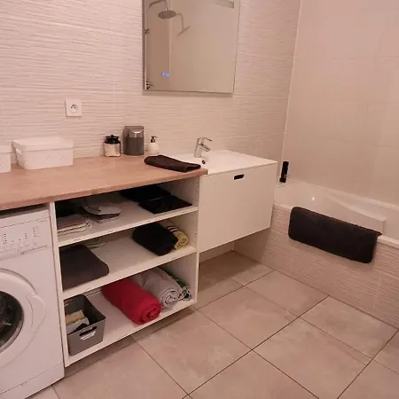 Vue Parlement Europeen - Grande Terrasse Au Calme - Tram A 2 Min - Parking Apartment *