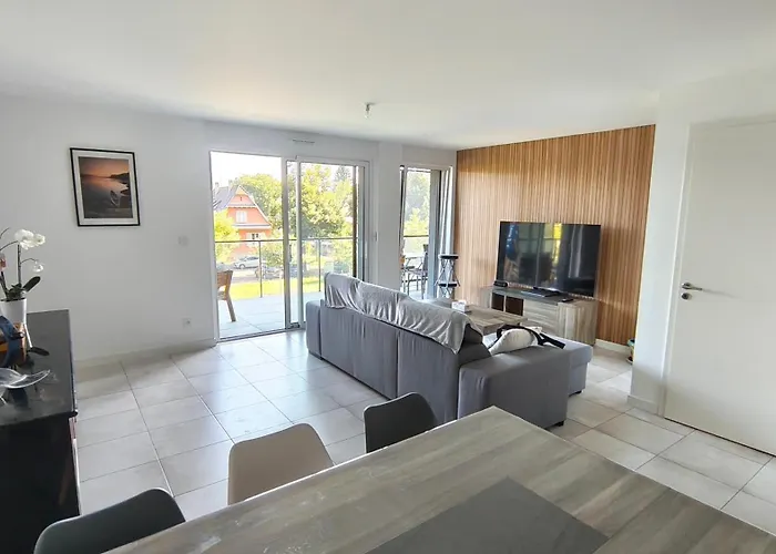 Apartment Vue Parlement Europeen - Grande Terrasse Au Calme - Tram A 2 Min - Parking *