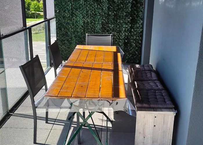 Vue Parlement Europeen - Grande Terrasse Au Calme - Tram A 2 Min - Parking Apartment *