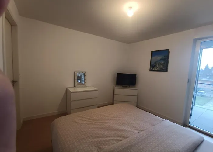 Apartment Vue Parlement Europeen - Grande Terrasse Au Calme - Tram A 2 Min - Parking