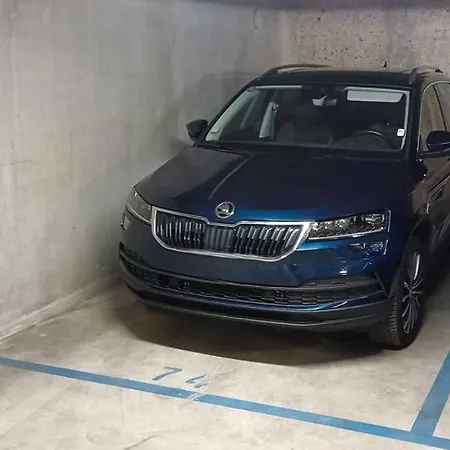 Daire Vue Parlement Europeen - Grande Terrasse Au Calme - Tram A 2 Min - Parking